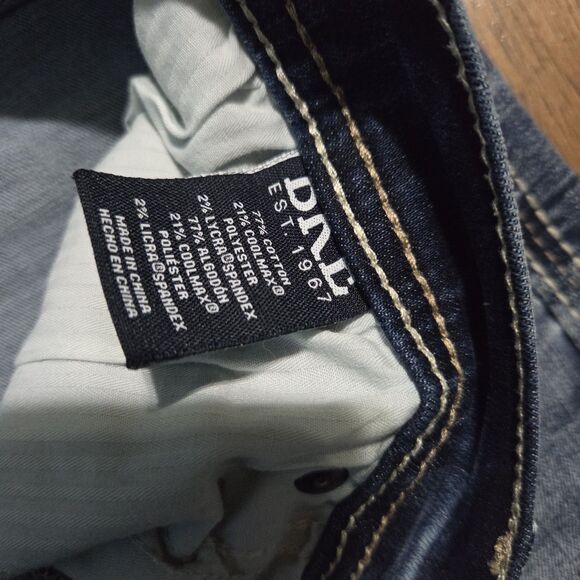 BKE Jeans Mens 32x32 Blue Jake Straight Light Wash Mid Rise Stretch Denim - Picture 4 of 8